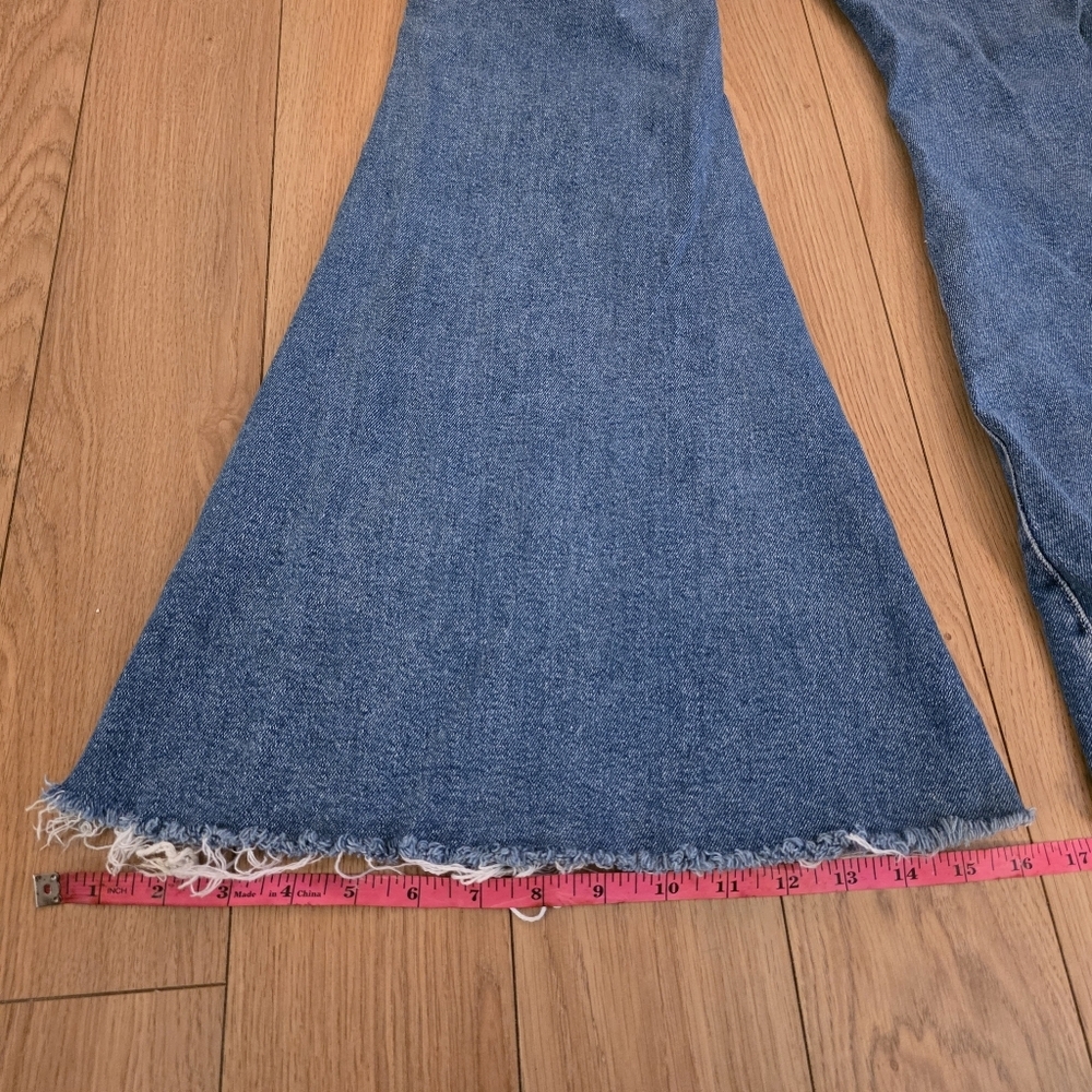 Forever 21 High Waisted Super Flare Jeans- 31 - Picture 11 of 12